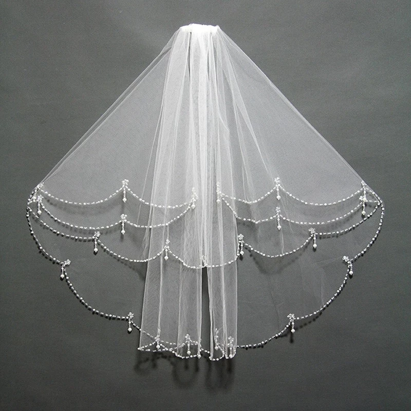 2 Tiers Wedding Veil Sequin Beaded Pearl Edge Bling Bridal Veils with Comb Short White Double mariage décoration Veil