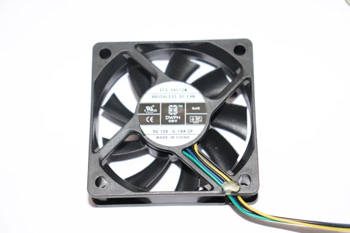 

EFS-06C12M PWM FAN 60mm Computer Chassis Fan 4PIN 6cm 12V Mute Low Heat Sink 6015