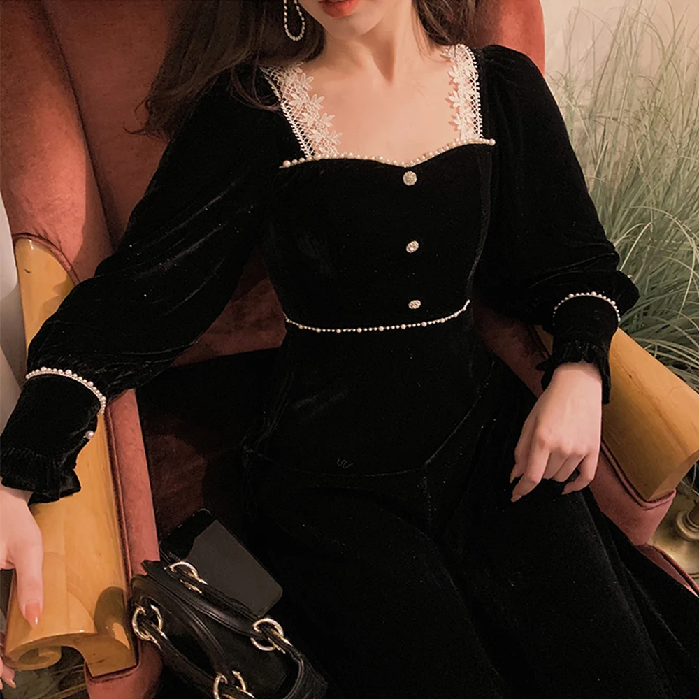 Vintage Gothic Velvet Dress Women Winter Patchwork Lace Elegant Dress Lady Casual Korean Party One Piece Dress for New Year 2022