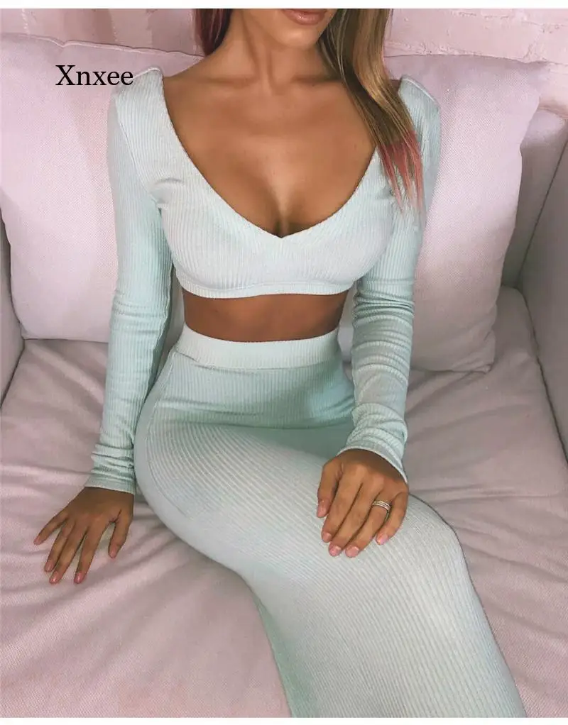 2021 Sexy Two-Piece Suit V-Neck Long-Sleeved Cropped Top Long Skirt Suit Party Costume Suit Suit Women\'s Two-Piece Suit