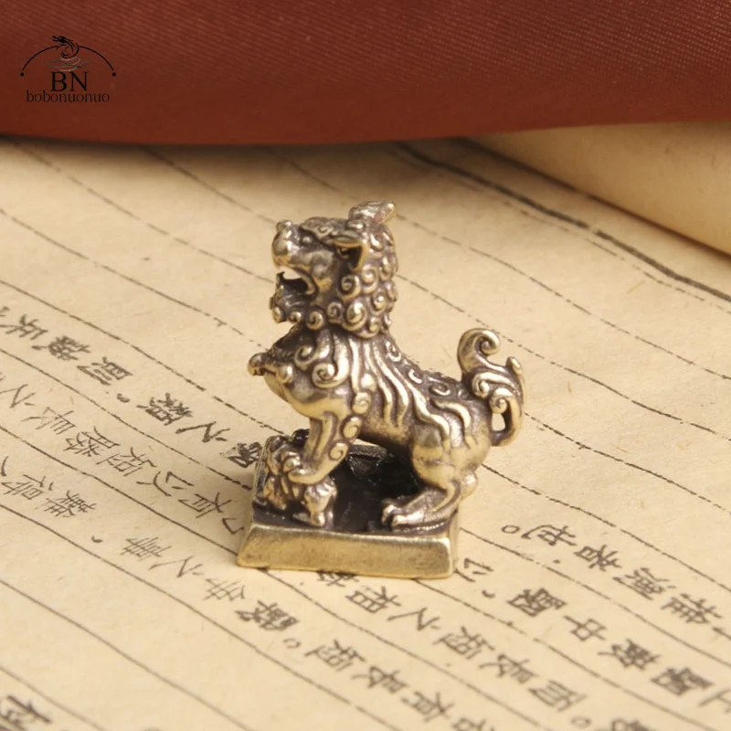 العتيقة برونزية 1 قطعة الأسود ختم سطح المكتب الحلي النحاس الحيوان مصغرة تمثال محظوظ النحاس الأسد تمثال فنغ شوي الديكور