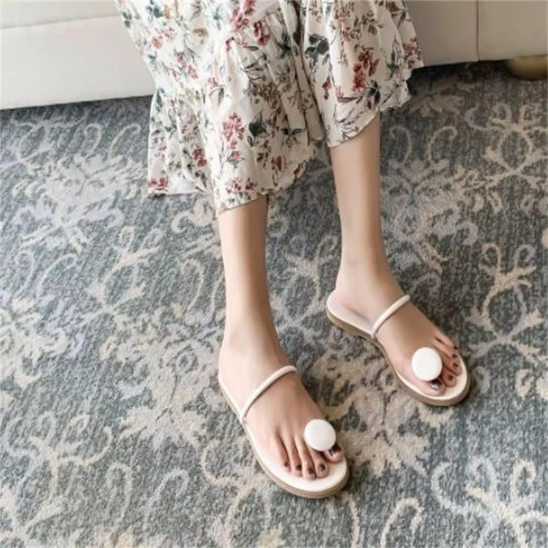 Women's Flat Sole Pure Color Fresh External Slippers 2021 Summer New European And American Style Super Fiber Clip Toe Flat Shoes