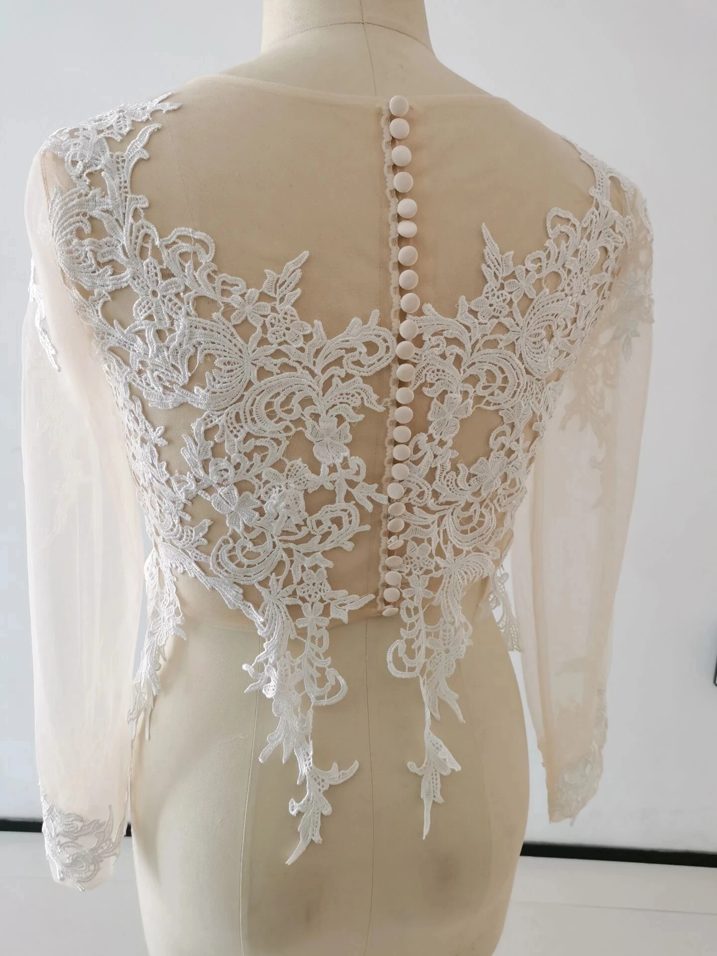 Long Sleeves Wedding Jacket Wrap Bridal Bolero Tulle Lace Wedding Shawl Bride Coat Wedding Accessories Customized