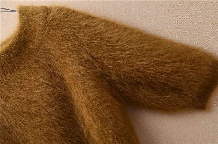 Korean women\'s short brown sweater Plush Angora rabbit hair knitted waist closed foam sleeve o-neck sable coarse pullover