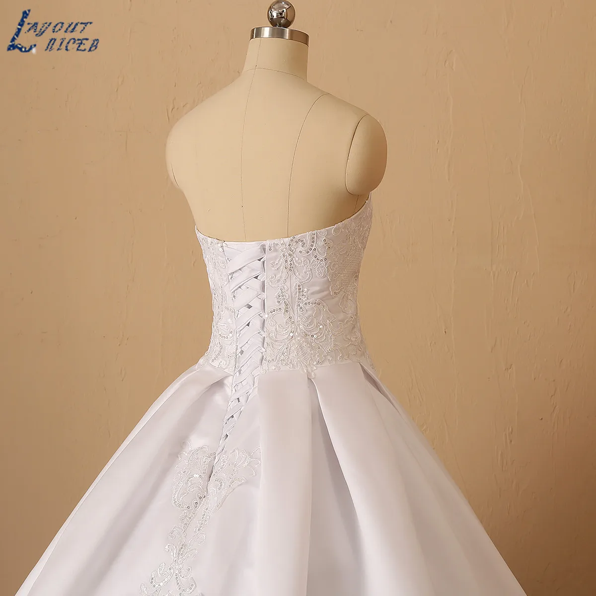 LAYOUT NICEB Vestido De Noiva abito da sposa elegante Bling paillettes pizzo Applique raso moda abito da sposa senza spalline Sweetheart Vestido De Noiva abito da sposa elegante oro scintillante disegno di incisione ab