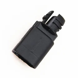 Car Outside Outer Ambient Air Temperature Sensor For Passat B5 B6 CC Eos Rabbit A3 A4 S4 A5 S5 A6 Q5 Q7 TT R8 RS4  6RD 820 535