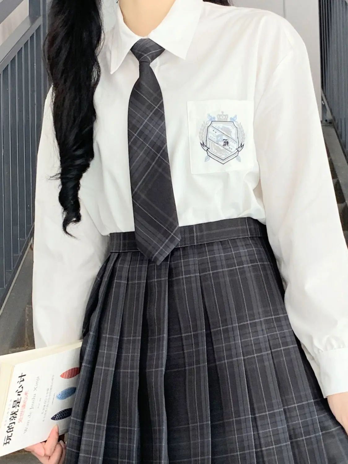 Chemises et chemisiers brodés à manches longues pour filles d'école preppy, uniformes japonais Jk, printemps, automne, nouveau, 2021