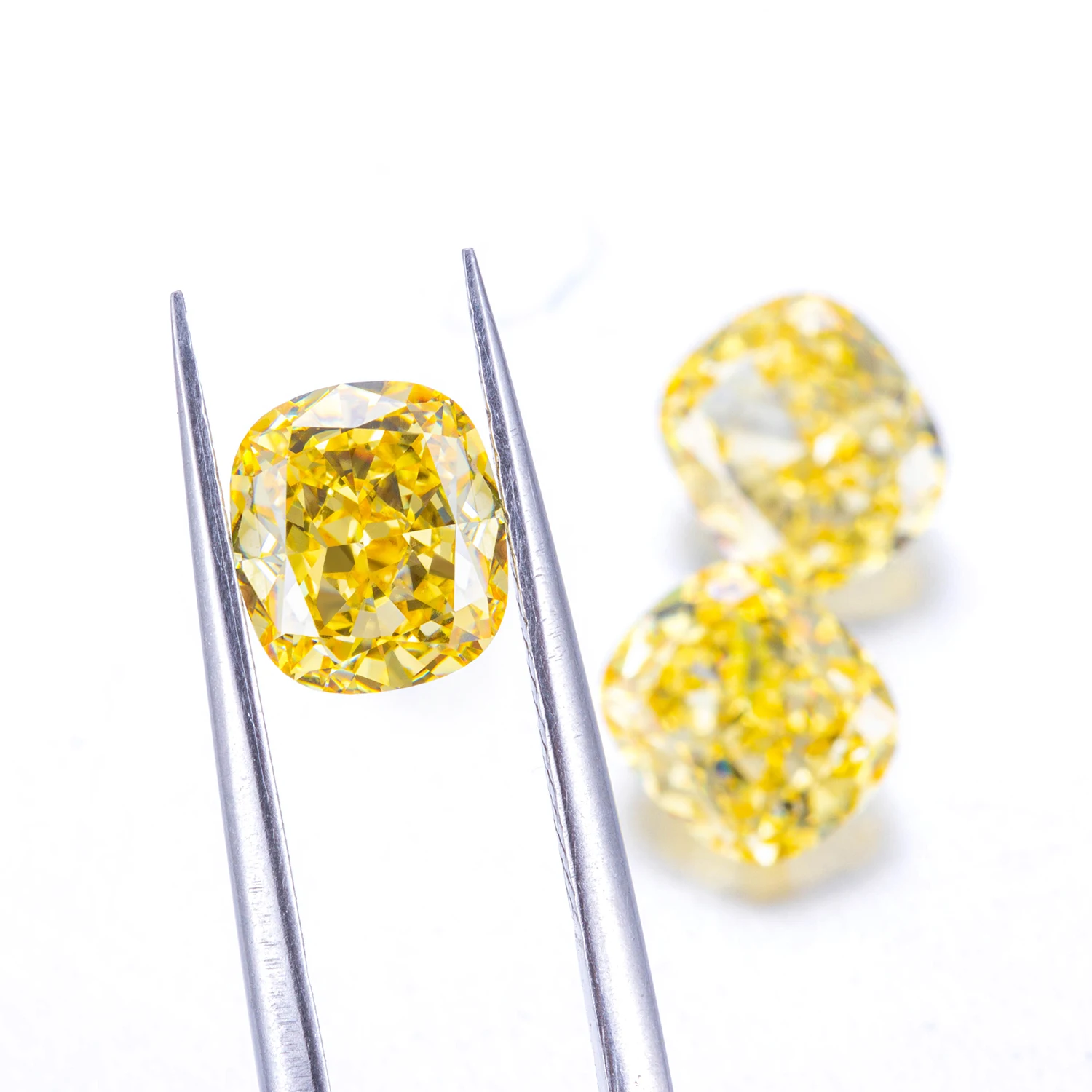 

Wholesale Cubic Zirconia Cushion Cut Loose Gemstone AAAAA Pure Yellow Color Simulant Diamond For Fine Jewelry