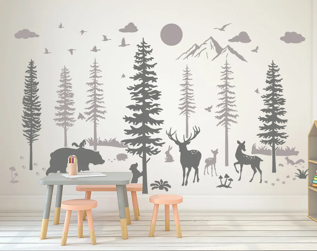 Large Woodland Pine…
