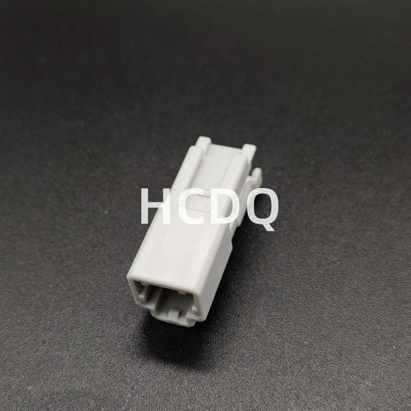 

10 PCS Original and genuine 6098-0240 automobile connector plug housing supplied from stock