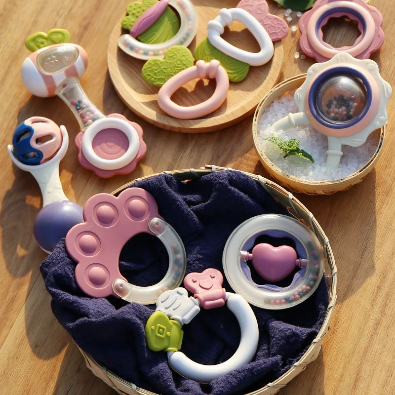 10Pcs Baby Girl Toy 0-12 Months Plastic Soft Rattle Squeaky Newborn Bed Mobile Rattle Music Educational Toys For Babies Gift Set