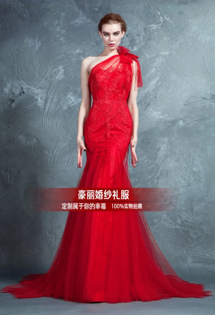 sexy red long mermaid prom gown with lace appliques bows bridal gown 2018 fashion one shoulder vestidos woman bridesmaid dresses