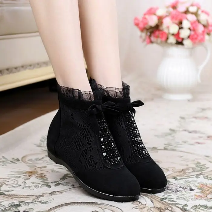 New Spring Autumn hollowed-out mesh boots Women\'s Genuine leather flat bottom short boots increased single shoes