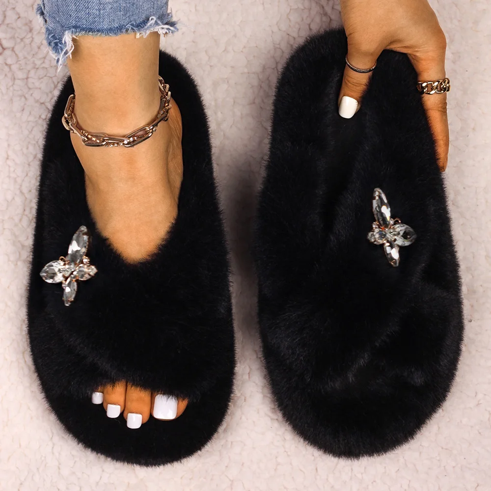 Sandals Slippers Ladies Fluffy Flip Flops Rhinestone Insect Decor Faux Fur Slides Luxury Designer Pearl Slippers Casual Shoes