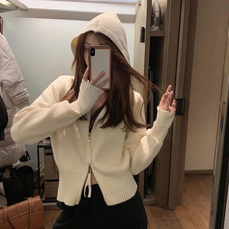 2021 Autumn Winter Women\'s Sweaters Zipper Coat Jacket Short Cardigans Zipper Hooded Knitted Korean Lady Top Outerwear Clothes