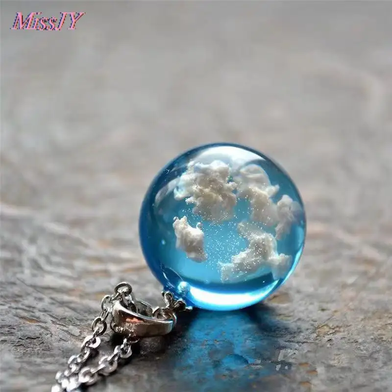 Transparent Resin Rould Ball Moon Pendant Necklace Women Blue Sky White Cloud Chain Necklace Fashion Jewelry