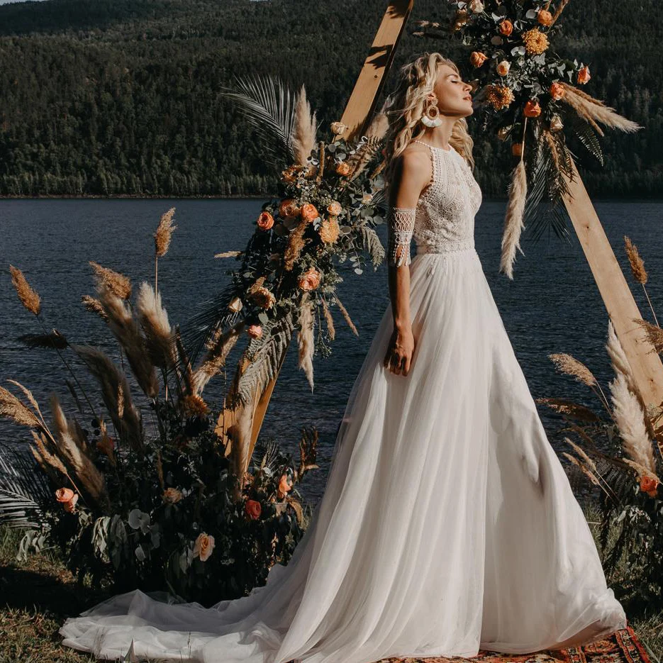 Robe de mariée bohème avec corsage de bijoux, licou dans le dos, robes de patients en tulle, appliques en dentelle, robes de mariée élégantes, look de plage, quel que soit le cas, 2022