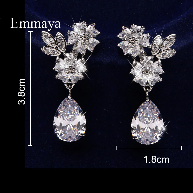 Emmaya New Fashion CZ Earring Dazzling Flower Modelling Symmetrical Style Four Color Choice For Female Elegant Jewelry In Party