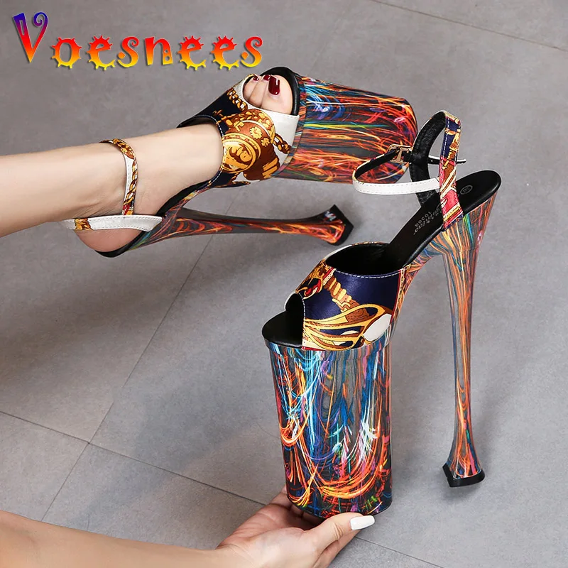 

Voesnees 2021 New Women Fashion Printed High-Heeled 27CM High Quality Silks Sandals Platform Summer Sexy Models Walk Show Shoes