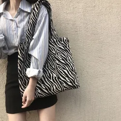 Fashion Large Capacity Zebra Canvas Handbag Women Bag Luxury Shoulder Bag New Shopping Tote Bag Casual Travel Underarm bag