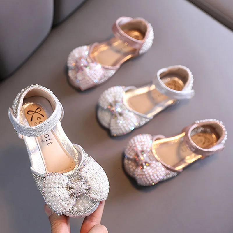 2024 New Girls Shoes Children Rhinestone Butterfly Pearls Girls Princess Shoes Wedding Party Dance Kids Single Shoes E729