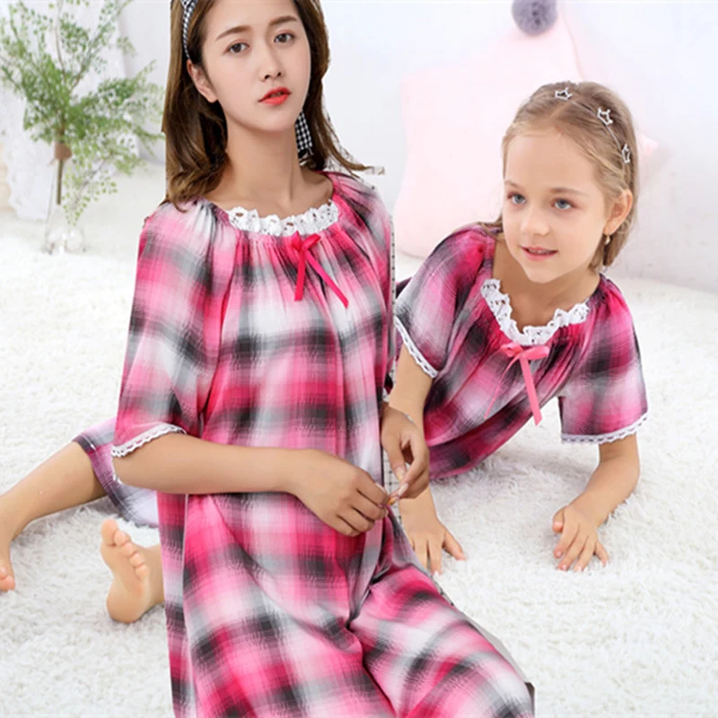 

Girl'S Summer Dress Mother And Daughter'S Nightgown Student Cotton Silk England Style Blue Check Nightdress Casual Home Clothing