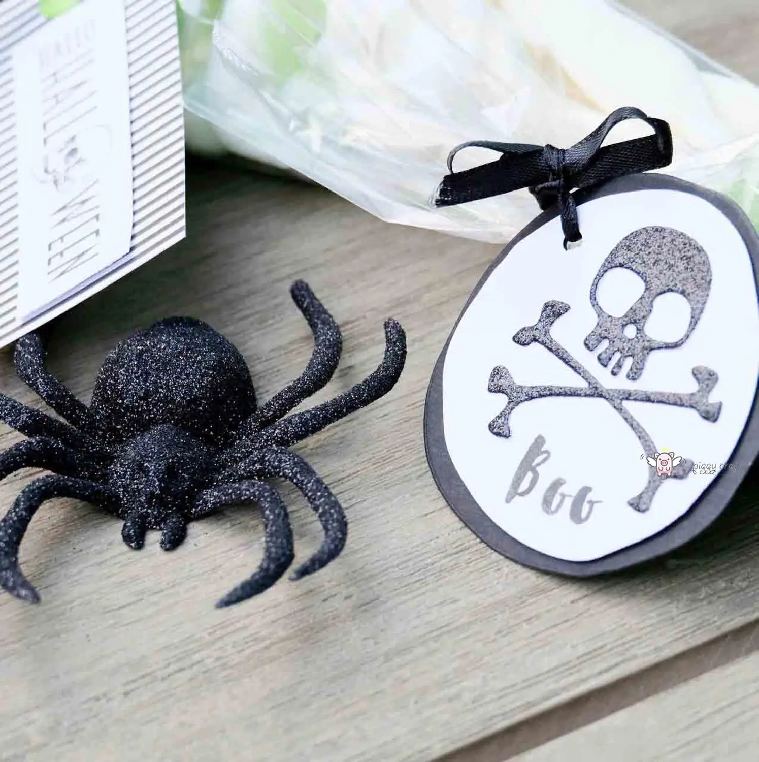 Piggy Craft metal cutting dies cut die mold 2Pcs Halloween skull Scrapbook paper craft knife mould blade punch stencils dies