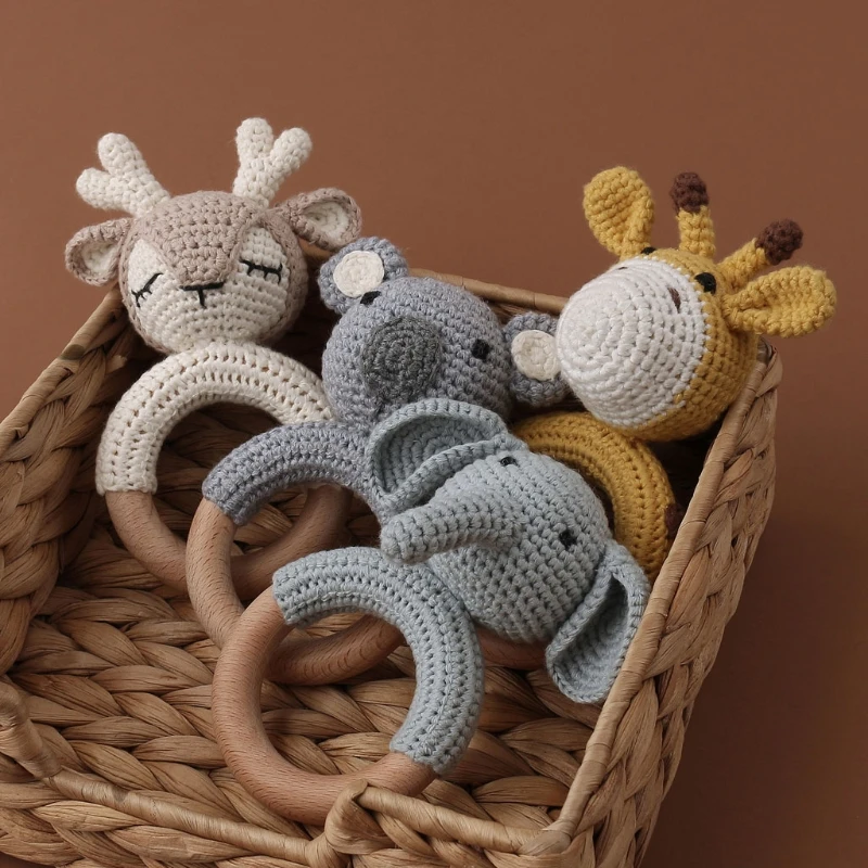 BPA Free Wooden Baby Teether Handmade Crochet Deer Rattle Toys Rodent Soother Teething Ring Toys Newborn Mobile Pram Crib Toy