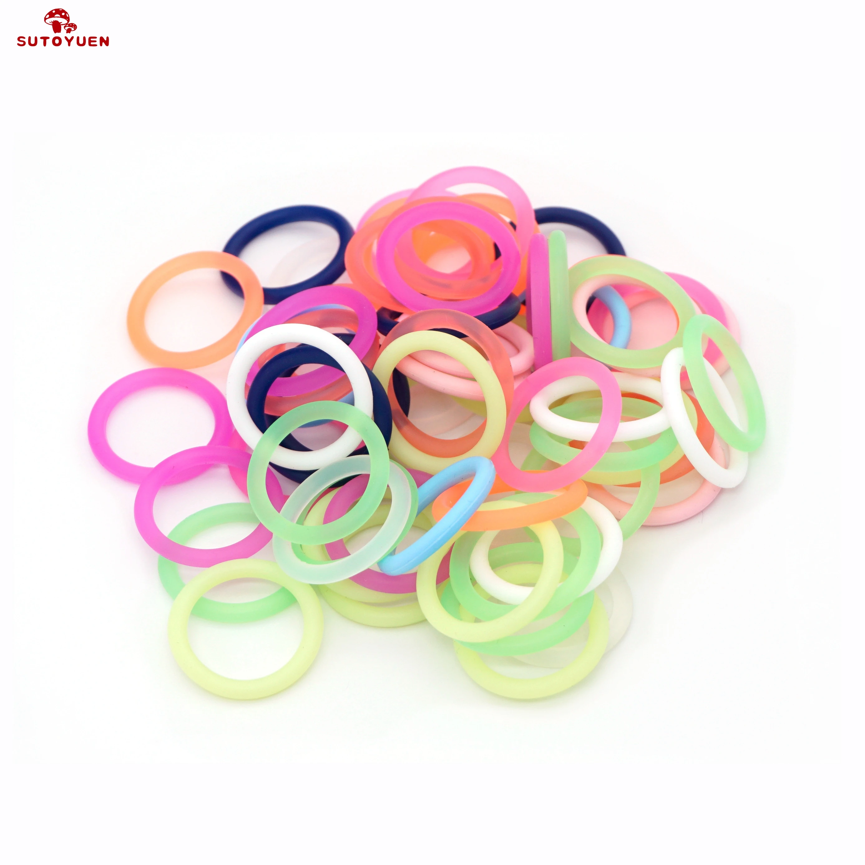 500Pcs  Mixed 14 colors 28MM BPA Free Transparent Silicon Pacifier Ring Holder For Baby Pacifier Dummy / Nuk / MAM ring