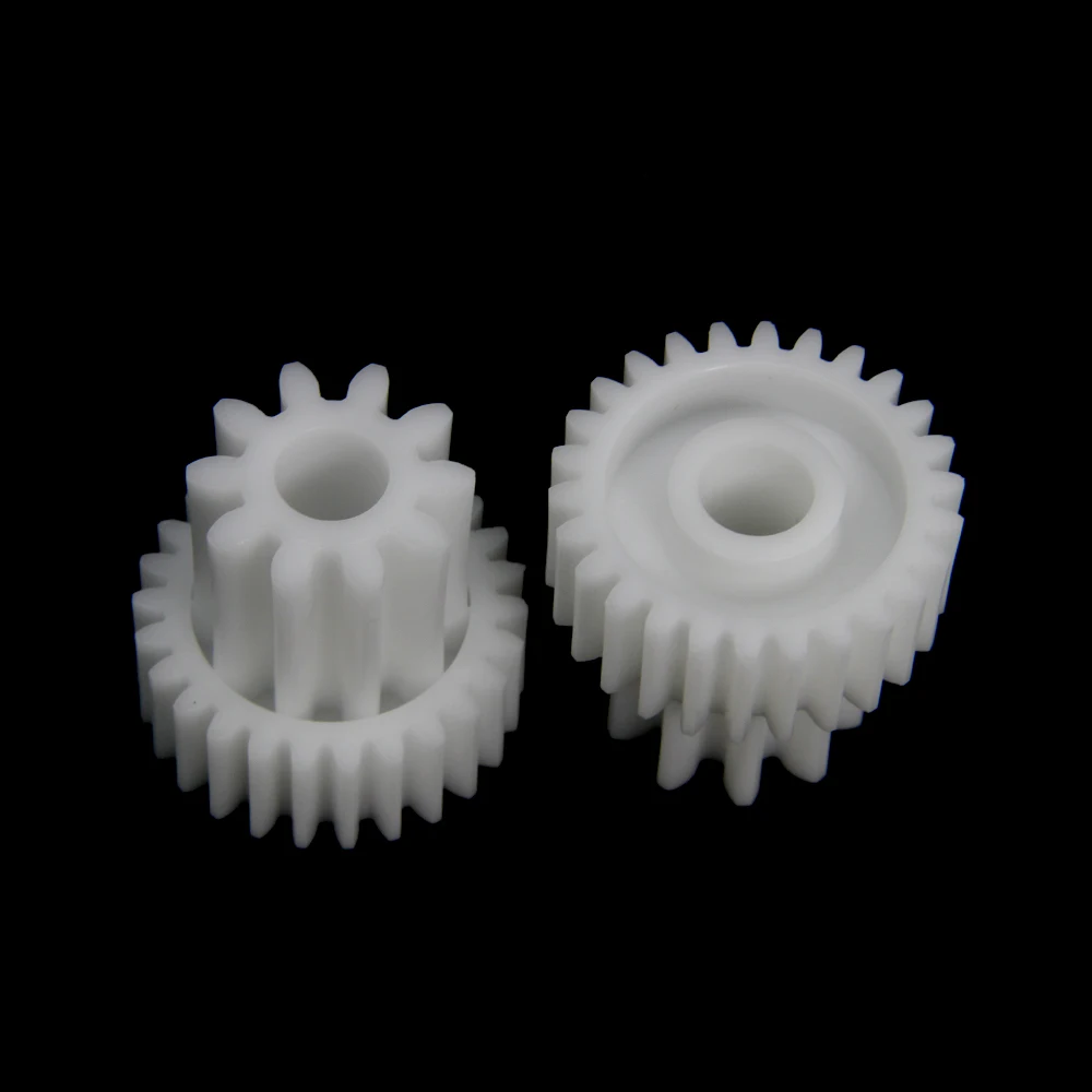 2pcs Plastic Mincer Gear Pinion KW650738 Spare Parts For Meat Grinder Kenwood Pro1400 1500 1600 MG300 400 450 500 PG500 PG520