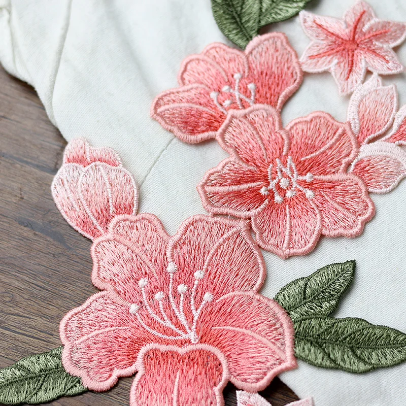 Hand-stitched Down Jacket Decorative Cloth Stickers Fleshy Lily Embroidery National Style Cheongsam on Flower Patch