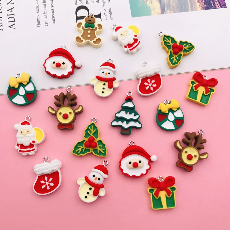 10pcs Hot Selling New Cute Resin Kawaii Christmas Reindeer Gingerbread Charm for Keychain, Earring, Scrapbooking, DIY, Necklace