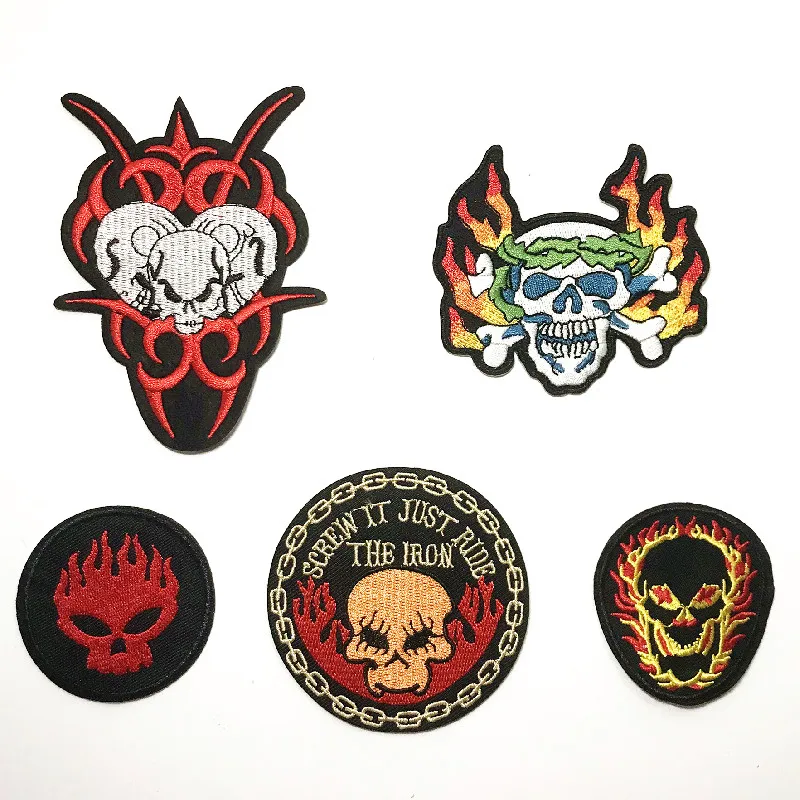 Skull Skeleton Patch Iron on Embroidered Sew Applique Fabric Badge Garment DIY clothes Garment Apparel Accessories