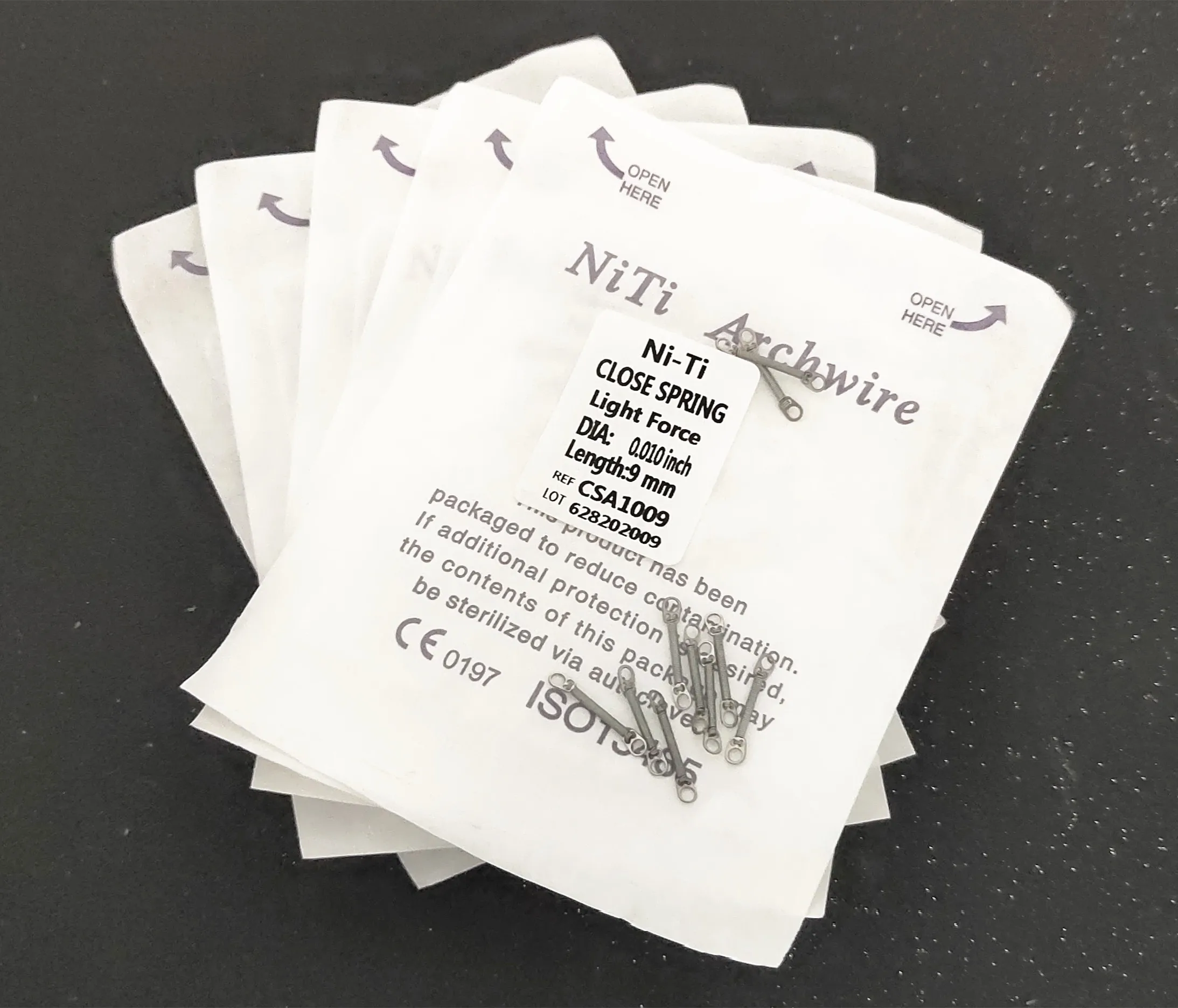 зубная замкнутая спиральная пружина