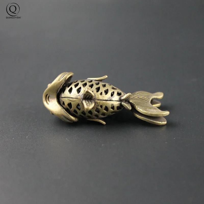 Handmade Copper Hollow Carp Pendant Car Keychain Hanging Women Handbag Decorations Ornament Copper Fish Necklace Pendant Keyring