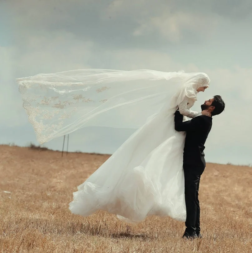 Vestido de novia musulmán de manga larga de encaje, caftán blanco Vintage de Dubái, a medida