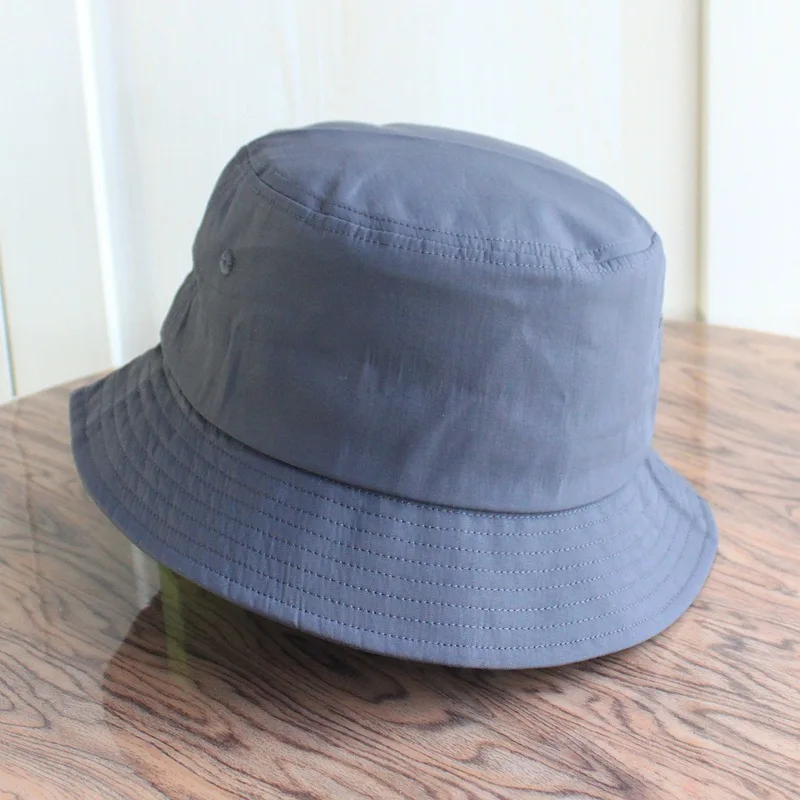 Comment fabriquer une casquette en carton pour une sortie en plein air Découvrez la solution pratique et durable