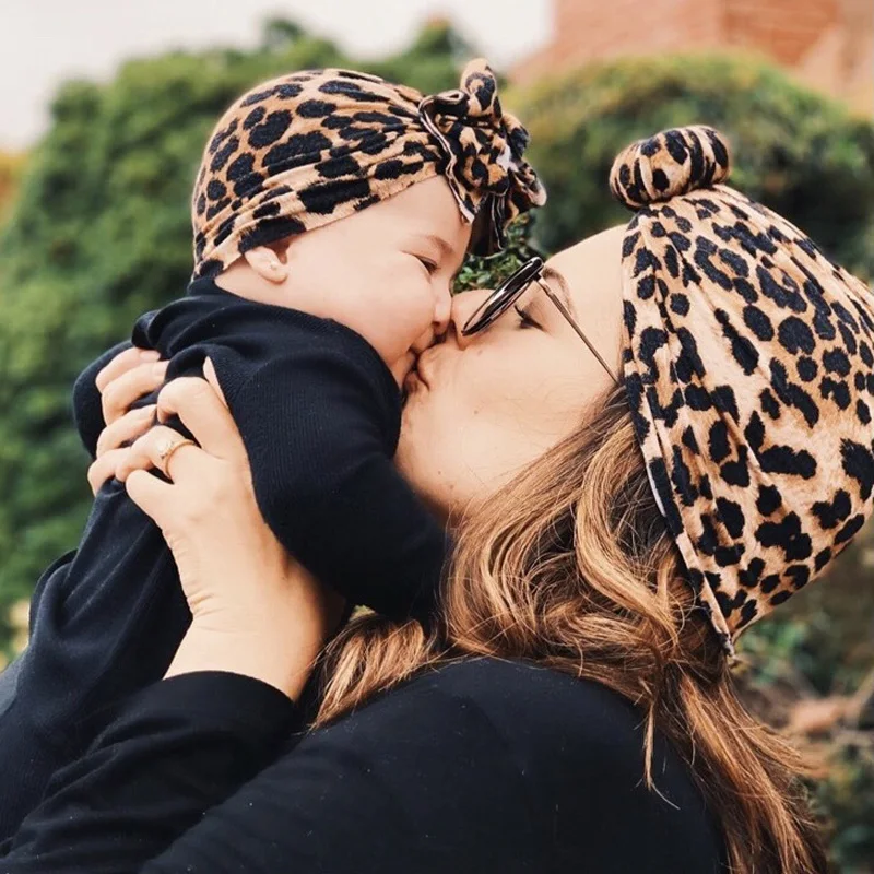 Nuova Madre Del Bambino Del Cappello Del Cotone Della Stampa Del Leopardo Turbante Cappello per I Ragazzi Delle Ragazze Protezione Del Bambino