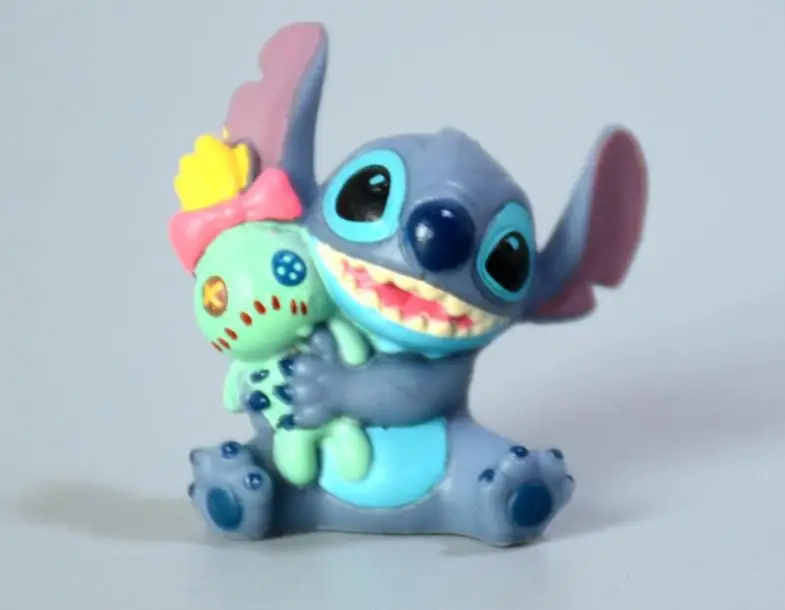 Juego de juguetes de dibujos animados Stitch, 6 muñecas diferentes, regalar a novio, muñeca de Anime, COLLAR COLGANTE, regalo de cumpleaños, regalo de Navidad