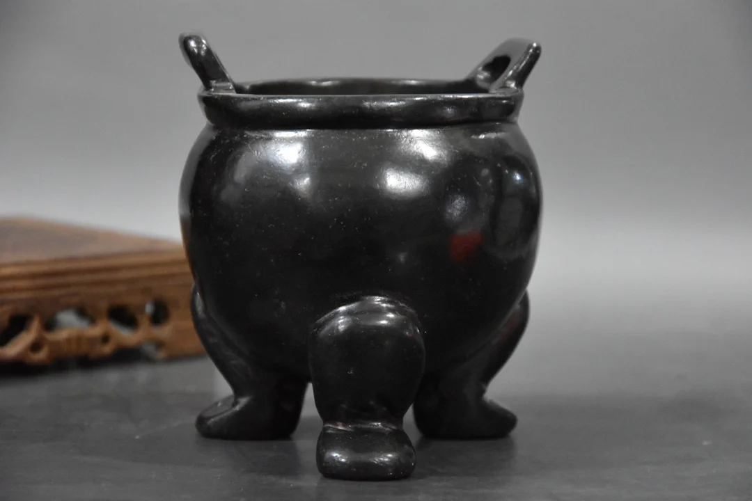 

Hongshan culture meteorite iron Xizang received treasure level wenplay incense burner