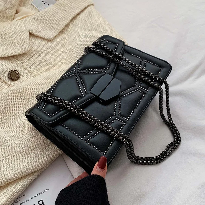 Vintage Small Rivet Flap Chain Shoulder Messenger Crossbody Bags Women Handbags Fashion Ladies Clutch Casual Totes Female Purse