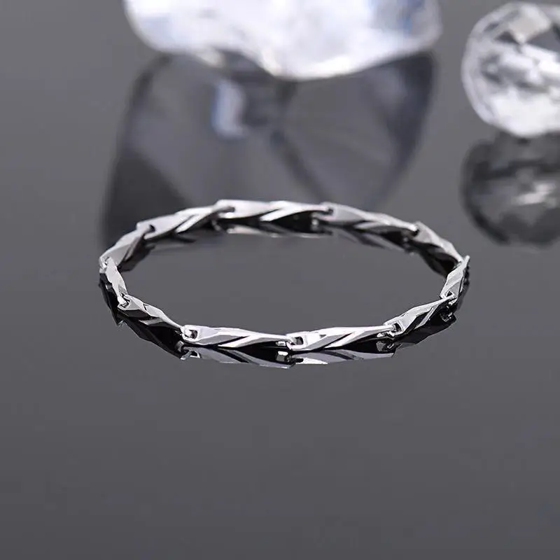 2021 Fashion New Korean Temperament Finger Joint Chain Link Twist Geometric Ring Retro Finger Chain Personality Unisex Ring