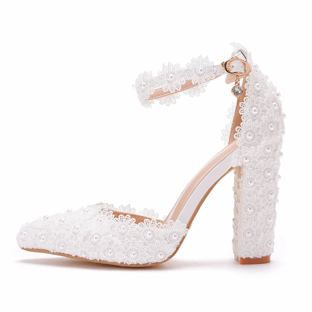 Crystal Queen Lace Flower Sandals Pointed Toe Pumps Dress Party Square High Heels Summer Women Weding Shoes