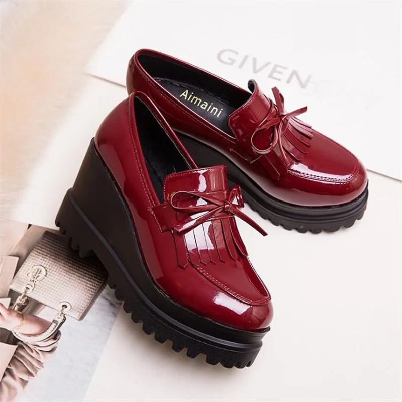 Spring Flat Platform Shoes Women\'s Oxfords Shoes Shallow Casual Solid Height Increasing Brogue Shoe Women Creepers