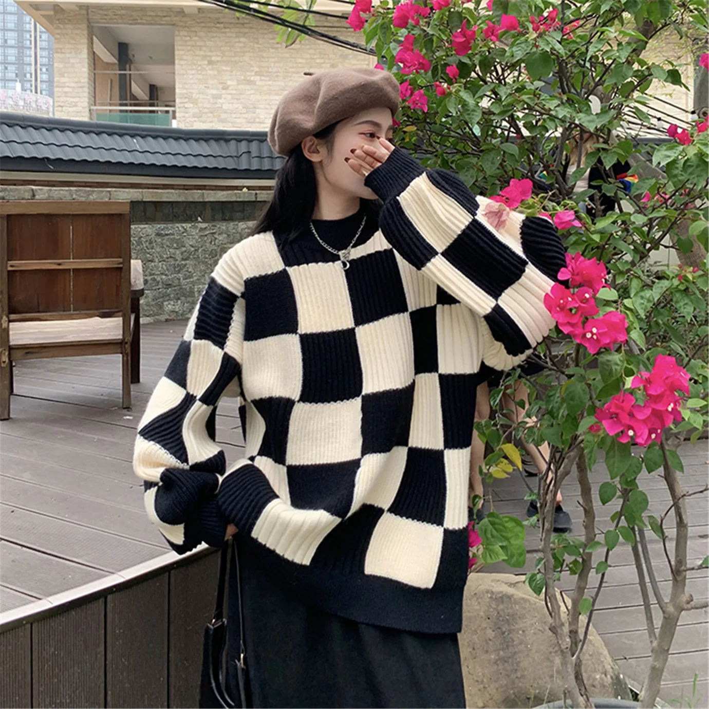 

Korean Simple Long-sleeved Checkerboard Sweater Women Autumn And Winter Round Neck Loose Lazy Knit Sweater Top 2021 New