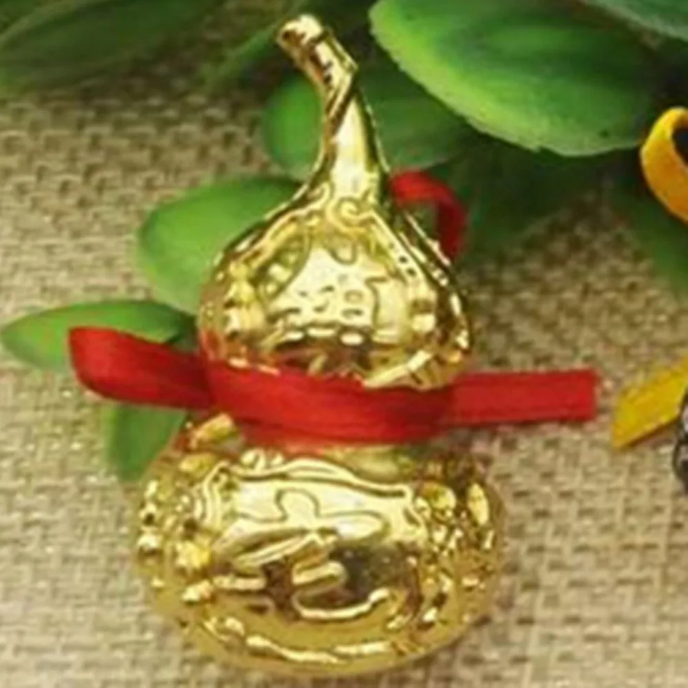 1pc 4.2x2.2cm Mini Feng Shui Gourd Ornaments Natural Brass Health Enhance Good Luck Gossip Gourd Office Home Decoration QDD9402