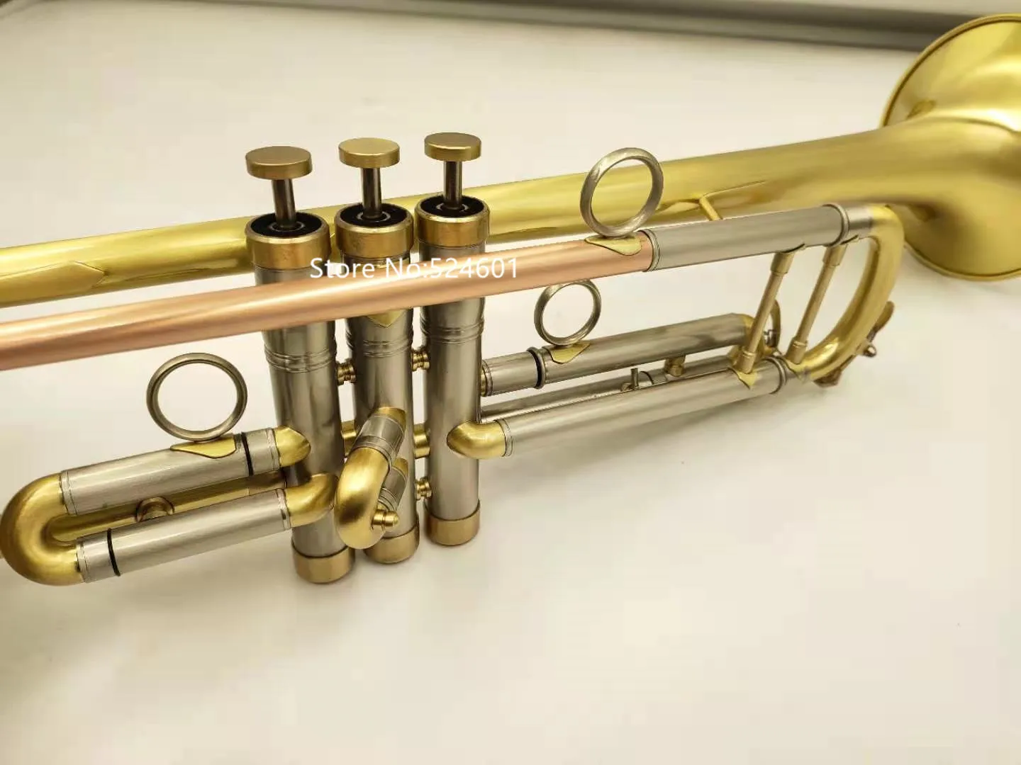 

Bb Trumpet Brass Plated Professional Musical Instrument With Case Mouthpiece