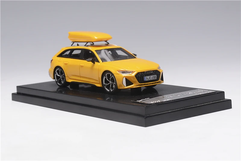 Stance Hunters SH 1:64 RS6 Avant (C8) LIMITED Resin Model Car