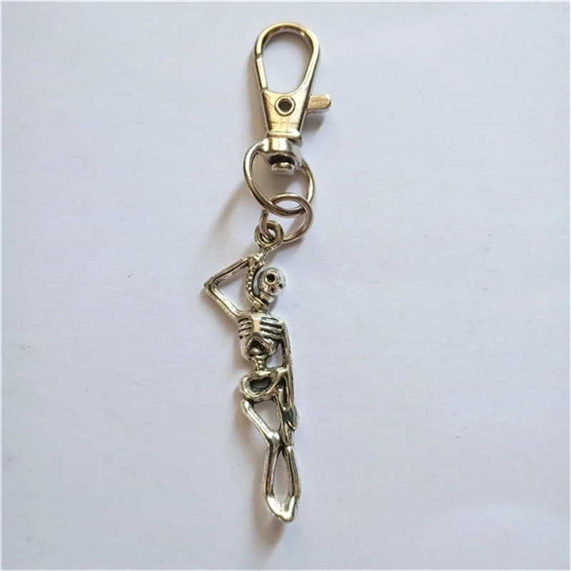Skull Keychain, Skull Jewelry, Skeleton Keychain, Skeleton Jewellery, Gothic Jewellery, Gothic Keychain, Human Body Gift