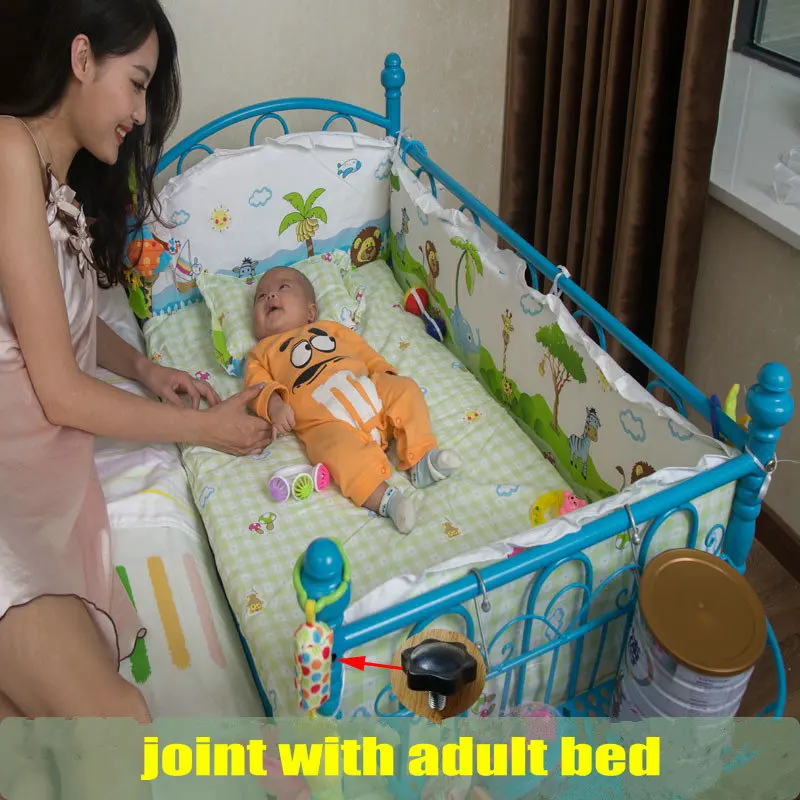 Simple Style Iron Frame Baby Crib Have Mosquito Net & Quilt Set, Infant Sleeper Bassinet, Can Combine Adult Bed